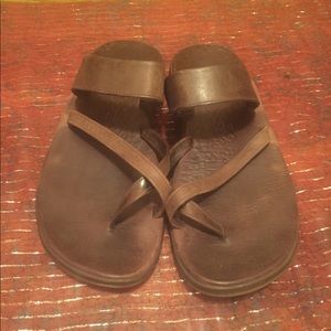 Used leather Chaco slip on sandals
